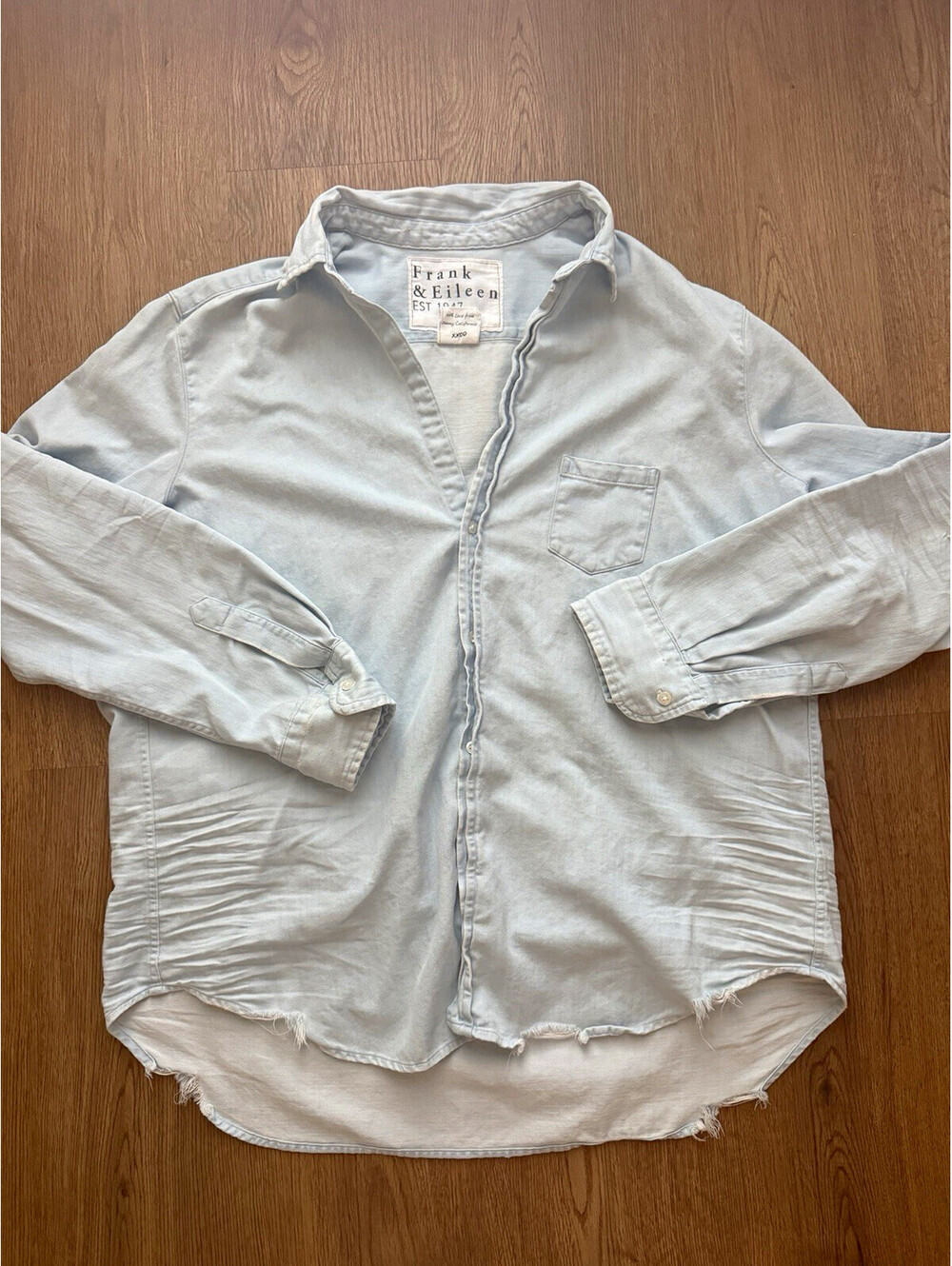 Frank & Eileen Barry Famous Denim Shirt Large Blue Button Up Distressed Hem